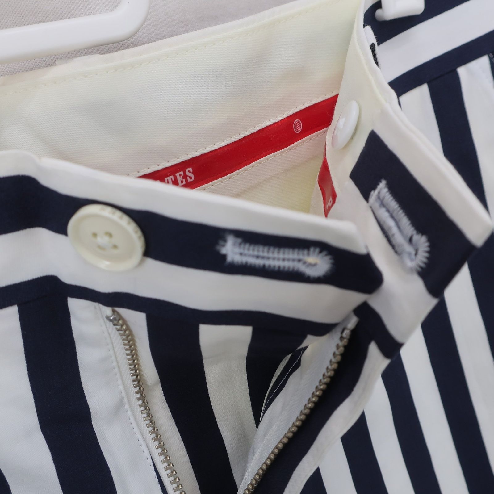 美品】PEARLY GATES(パーリーゲイツ) ハーフパンツ 白ネイビー