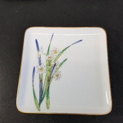 有田焼香蘭社の花柄皿5枚セット 有田焼香蘭社の花柄皿5枚セット 有田焼 香蘭社 染付 花柄 シクラメン