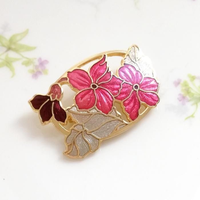 ヴィンテージ Fish and Crown ゴールドトーン エナメル レッドフラワー