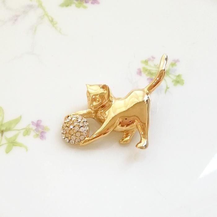 Unsigned Beauty ゴールドトーン クリアラインストーン キャット ネコ