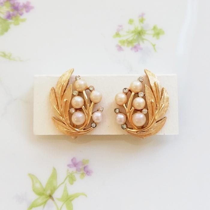 ヴィンテージ Trifari トリファリ ゴールドトーン フェイクパール