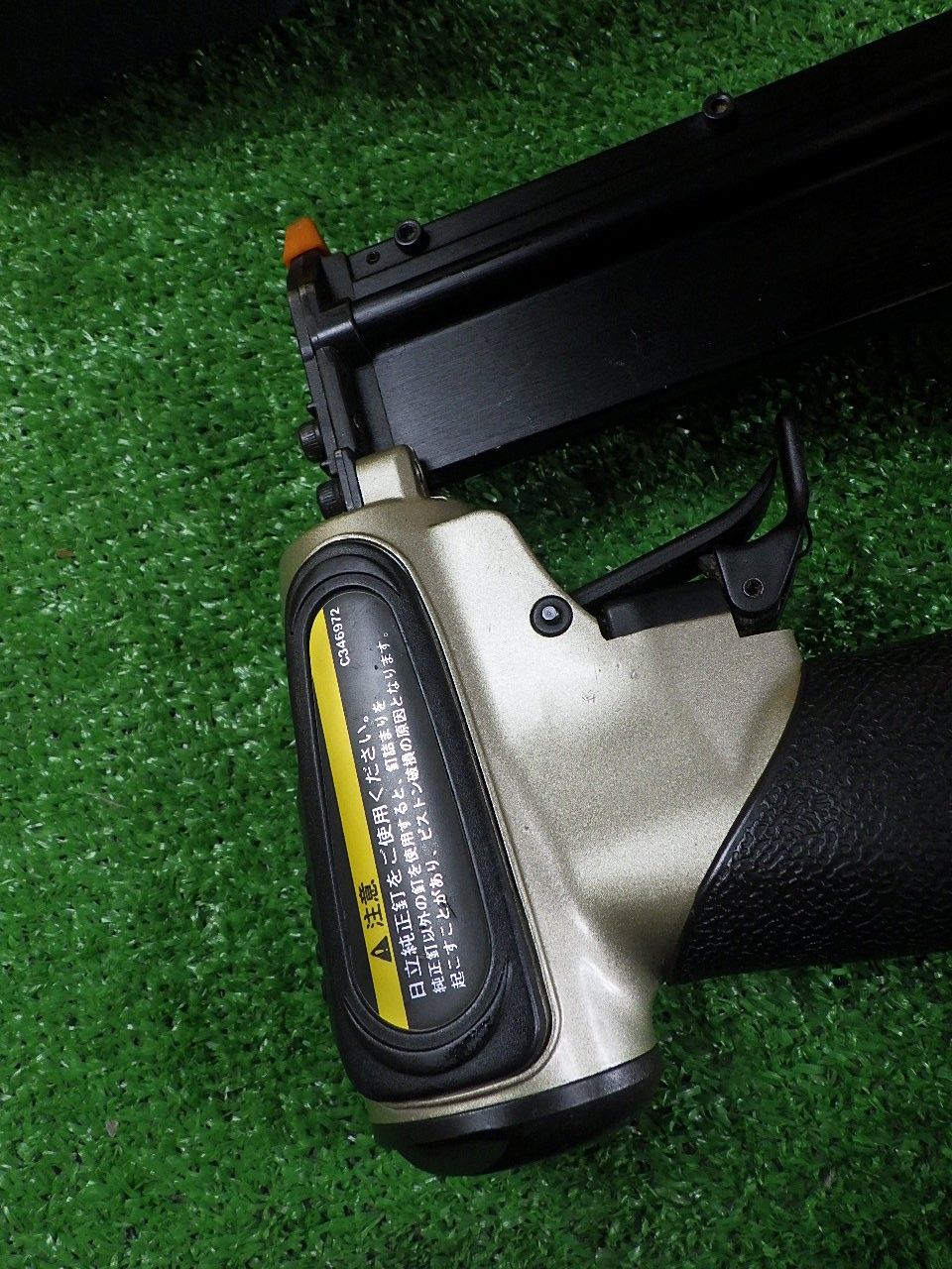  常圧モデル 日立 ピン釘打ち機 NP 35 A エア工具 ボードの仮止めに 品 釘打機 エアーツール