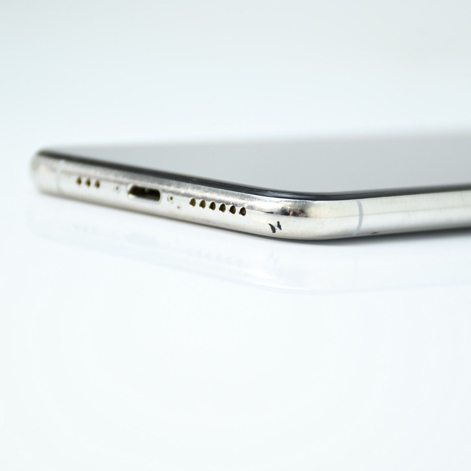 ジャンク＊動作可能】SIMフリー iPhone XS 64GB シルバー - メルカリ