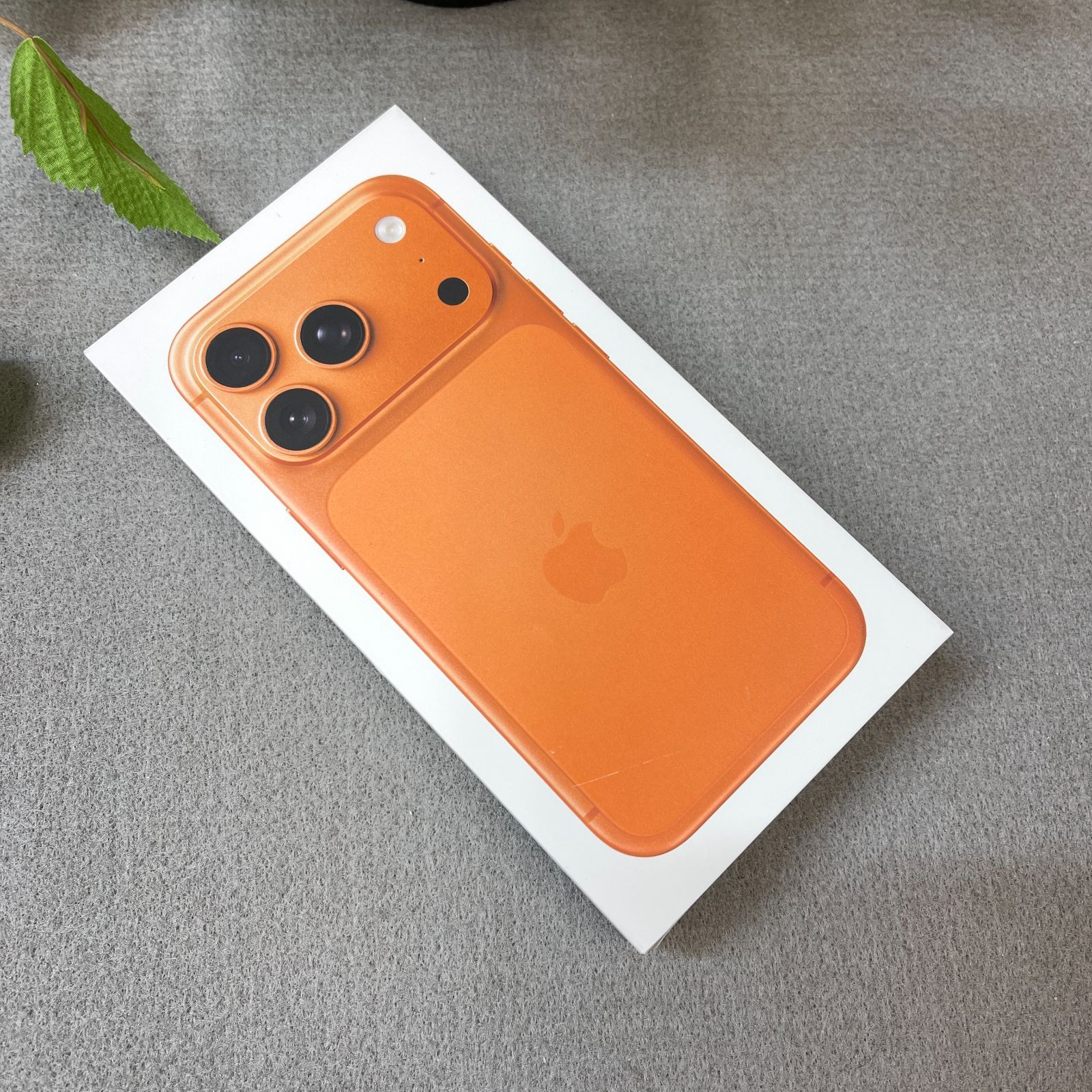 新品・未開封 iPhone17 Pro 1TB オレンジ 国内版 SIMフリー送料無料