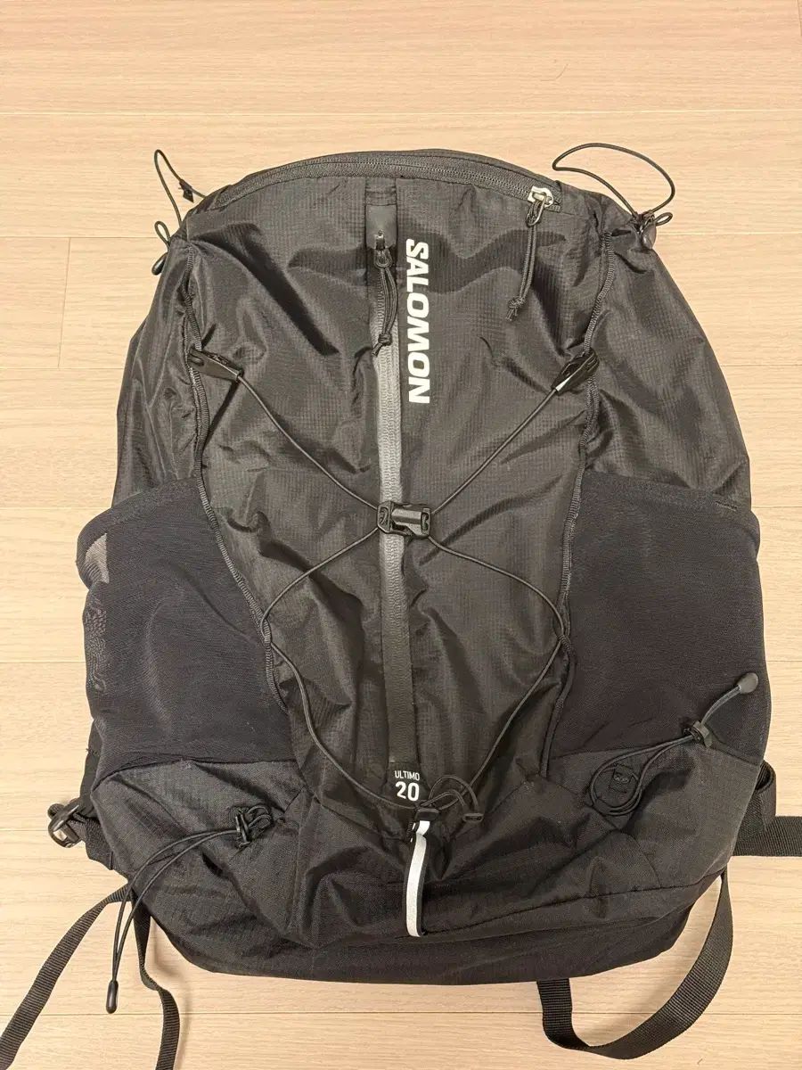 SALOMON サロモン ウルティモ 20 ブラック バックパック