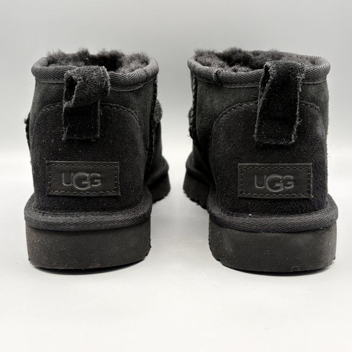 UGG ムートンブーツ ブラック USA8/JP25cm クラシックウルトラミニ