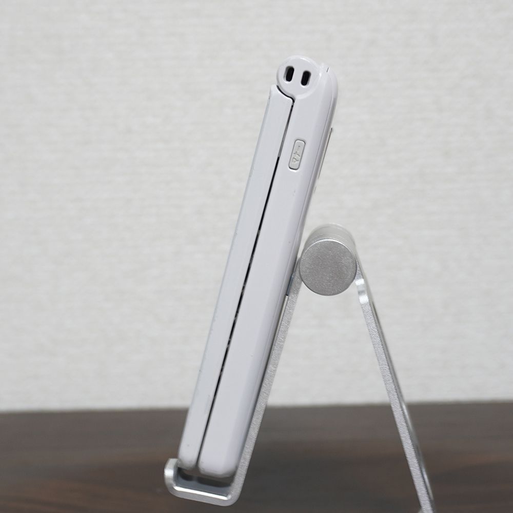 docomo P-smartケータイ P-01J ホワイト 【SIMロック解除済】防水