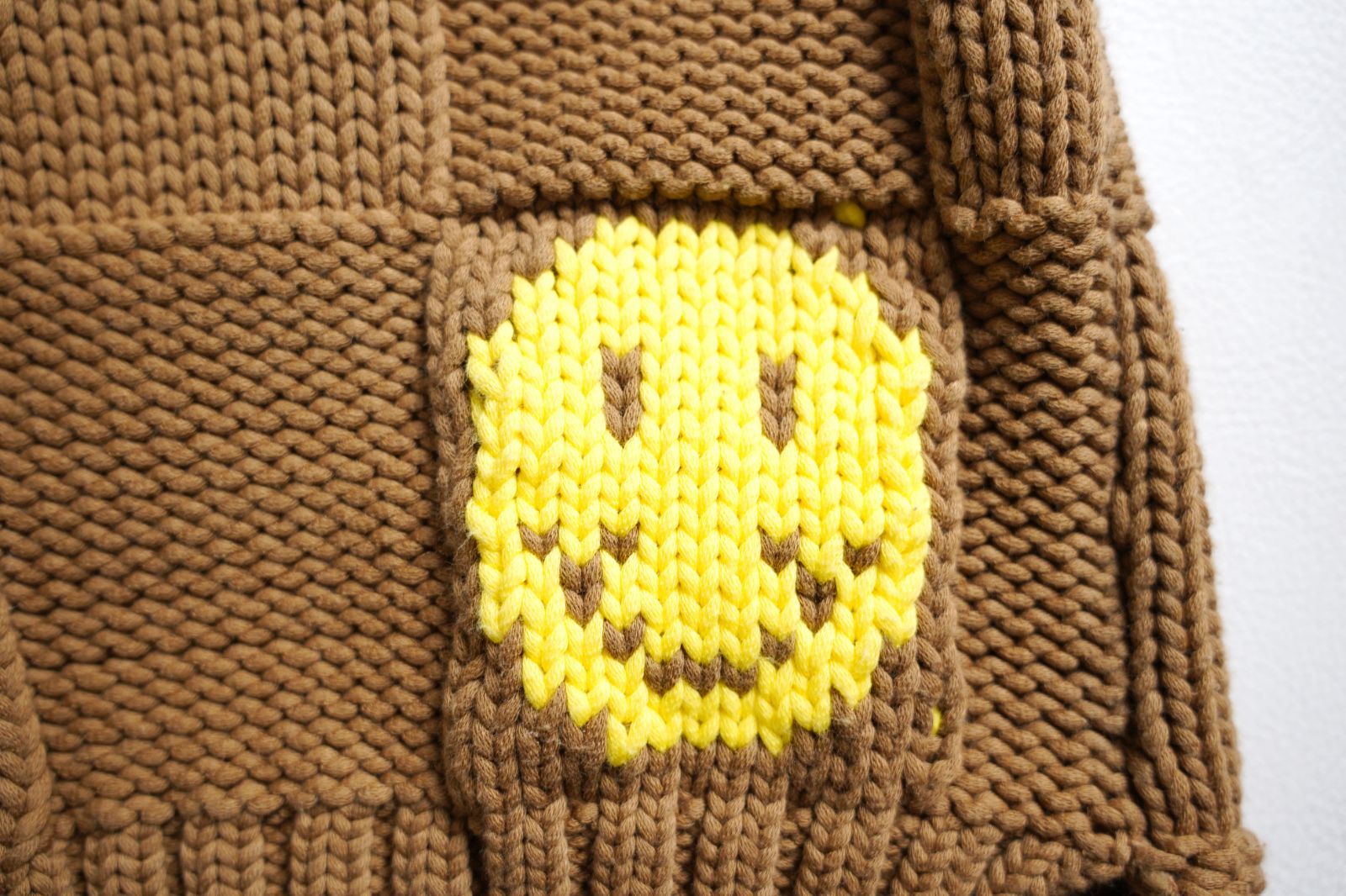 122y*美品 GANNI ガニー コットン スマイリーパッチ付 ローゲージ