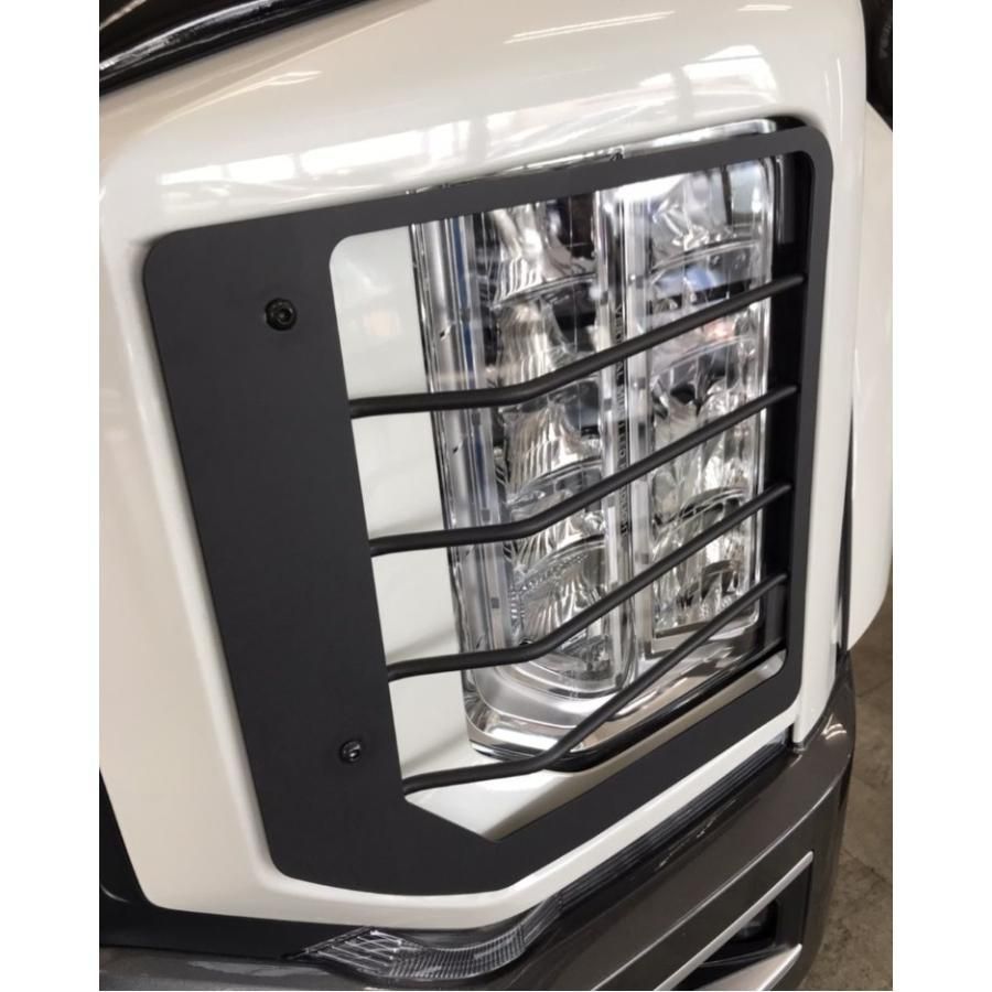 送料無料】MADLYS 後期デリカD5 ヘッドライトプロテクター 左右セットD