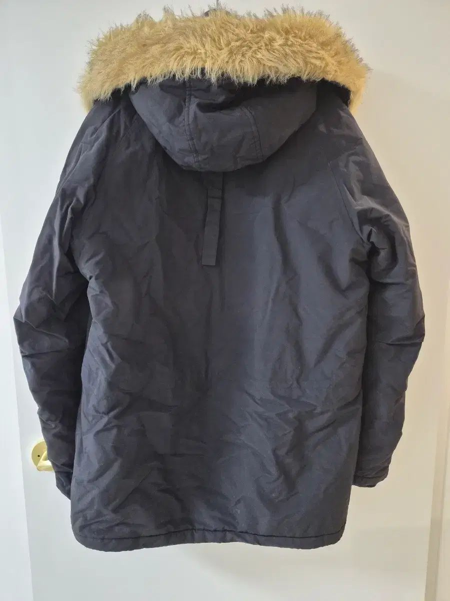 Carhartt ブラック ファー フード ダウン ジャケット - メルカリ