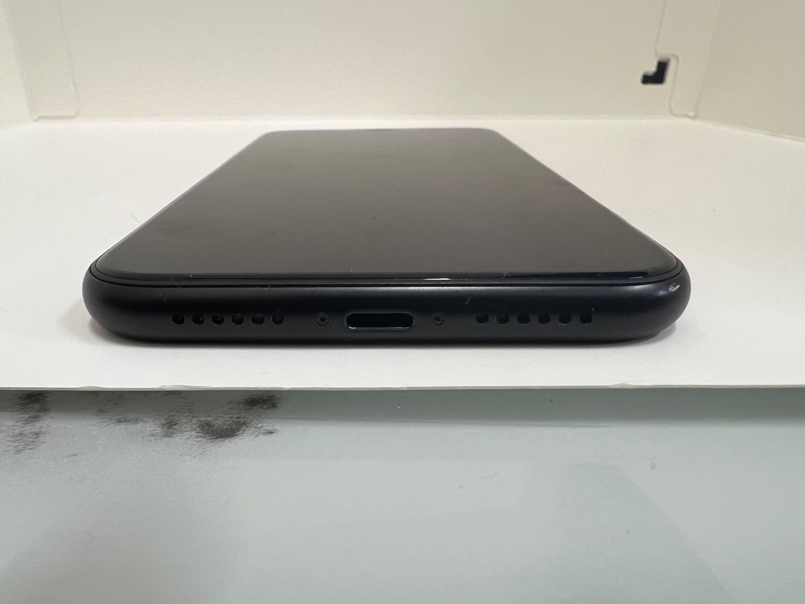 iPhoneXR64GBブラック 美品 SIMロック解除済み