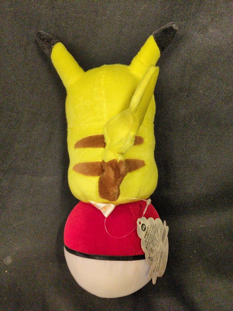 ポケモン ポケモンセンター 5周年記念 ピカチュウ ぬいぐるみ - メルカリ