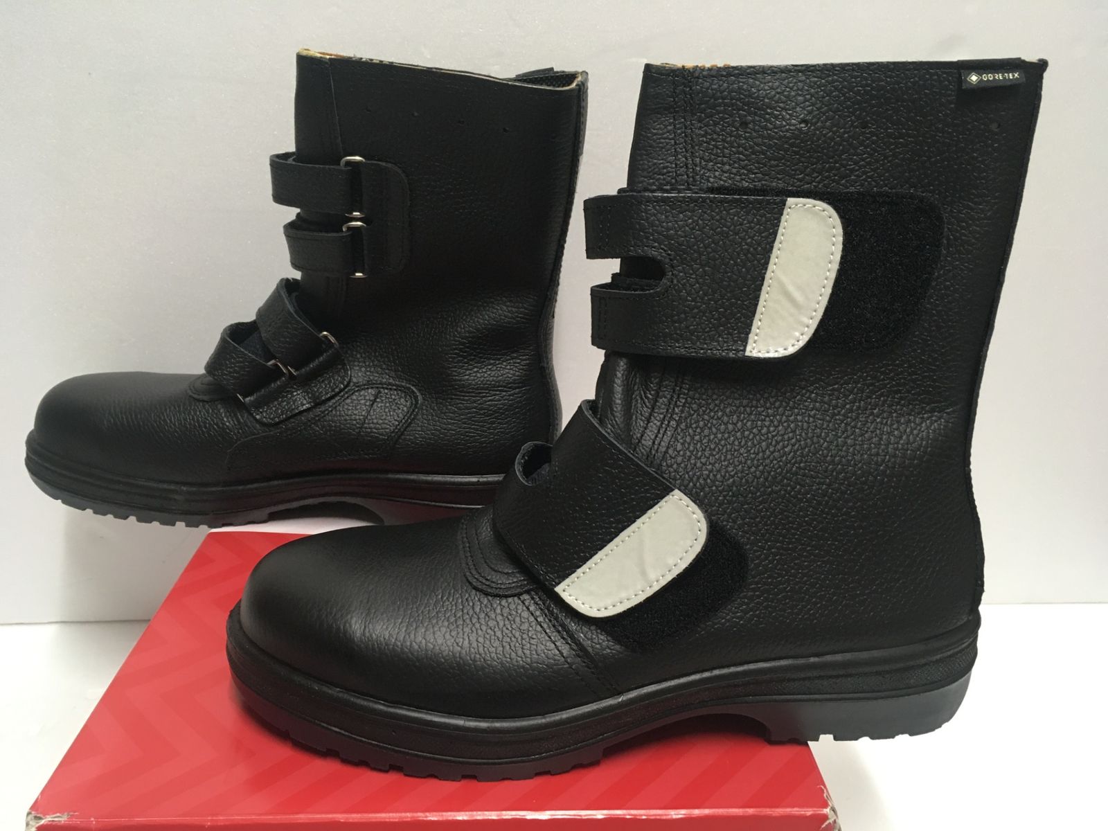 送料無料※ ミドリ安全 ラバーテック 安全靴 防水反射 RT935 28cm 2024