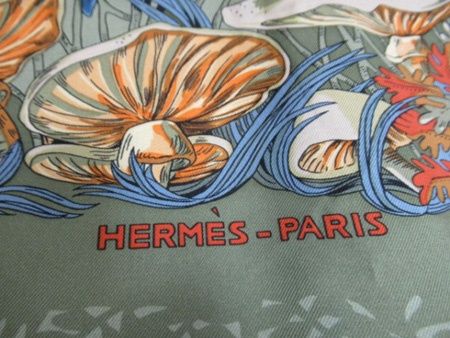 エルメス HERMES スカーフ カレ90 無人島 キノコ 花柄 シルク100% 専用