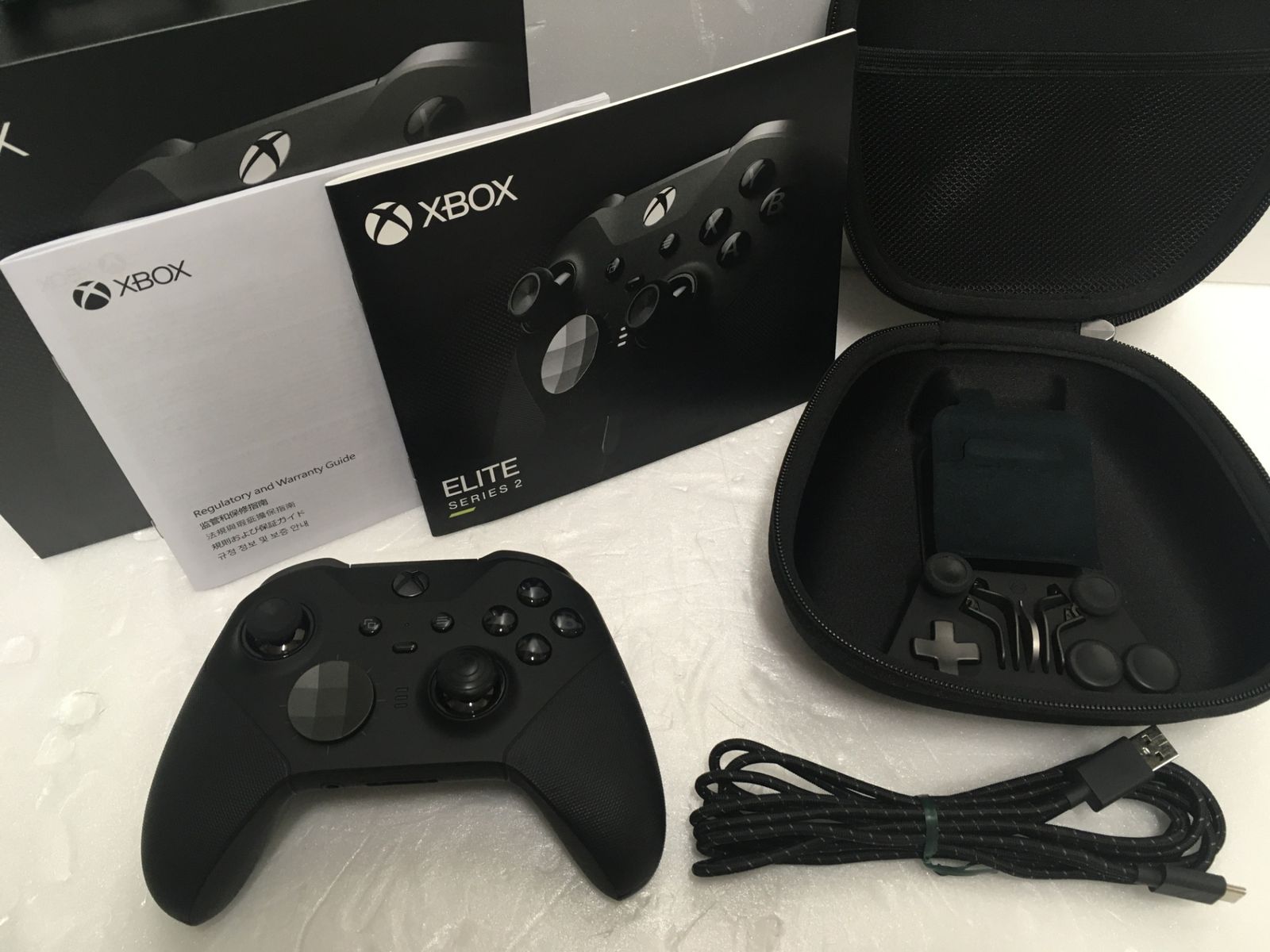 Xbox 中古☆Microsoft Xbox ELITE ワイヤレス コントトーラー SERIES 2