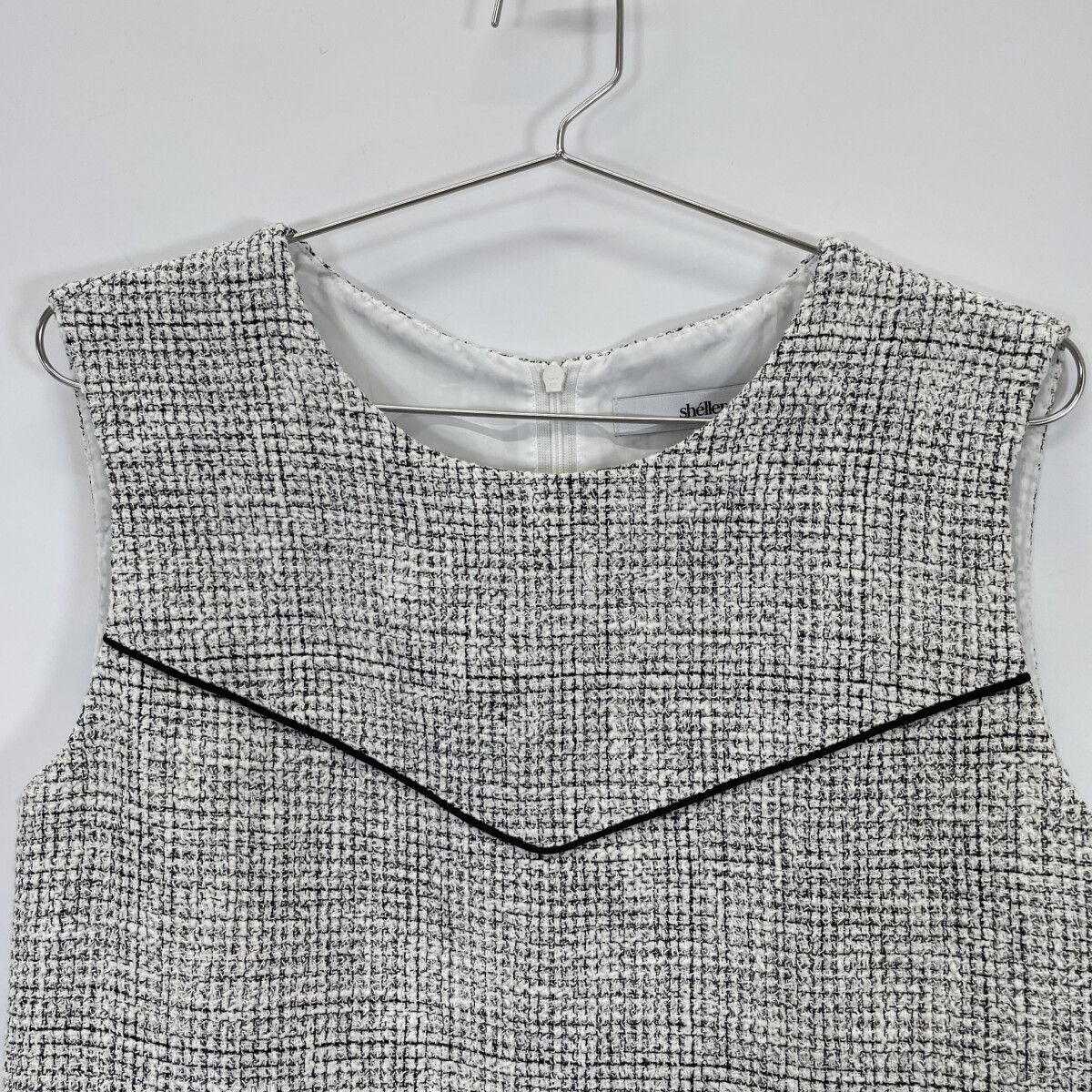 sheller シェリエ ﾎﾜｲﾄ SL172030606 ﾎﾞｯｸｽﾌﾟﾘｰﾂﾂｲｰﾄﾞﾐﾆﾄﾞﾚｽﾜﾝﾋﾟｰｽ F