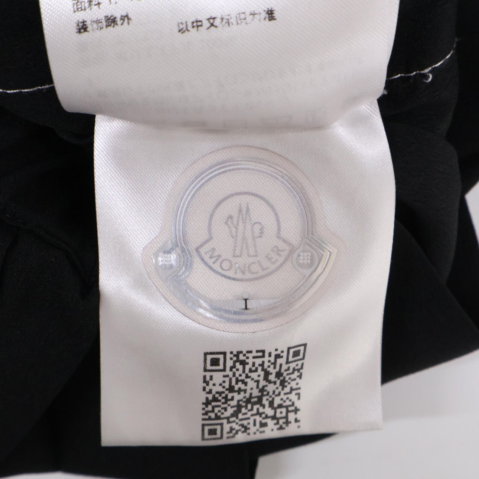 MONCLER モンクレール 23年製 ﾌﾞﾗｯｸ DRESS ﾉｰｽﾘｰﾌﾞ ﾜﾝﾋﾟｰｽ 38 - メルカリ 