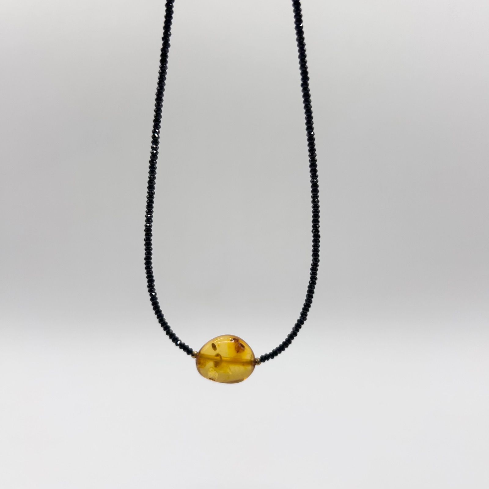 定価¥86.400【ebony】エボニー／SV K18 琥珀ネックレス 定価¥86.400【ebony】エボニー／SV K18 琥珀ネックレス