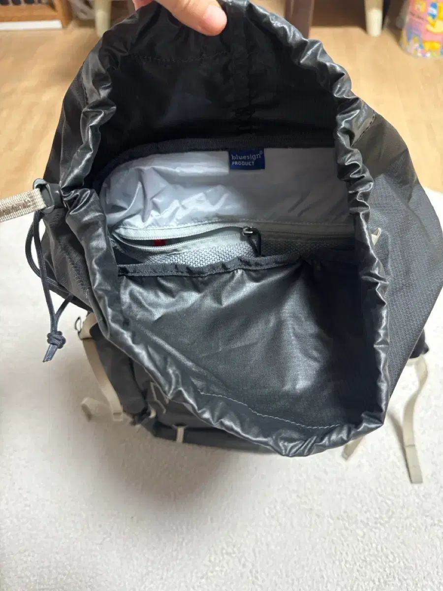 オスプレイ TEMPEST テンペスト ベロシティ 20 L レディース 登山リュック