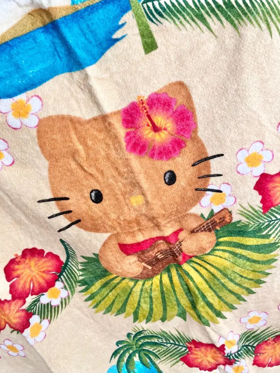 レトロ キティ 日焼けキティ タオル ハワイ ダニエル - メルカリ