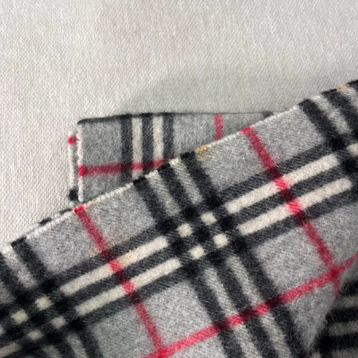 【美品】BURBERRY マフラー カシミア グレー ノヴァチェック バーバリー ノバチェック グレー カシミヤ マフラー ストール ユニ