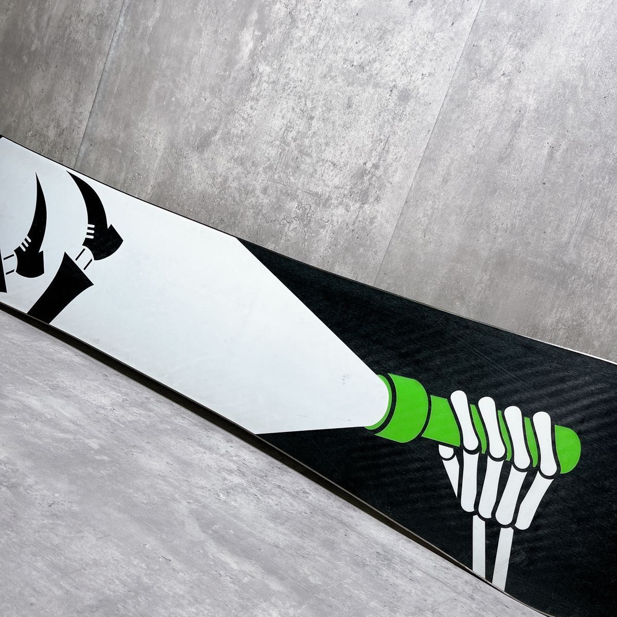 サロモン VILLAIN メンズスノーボードセット グラトリ 初心者 カッコ