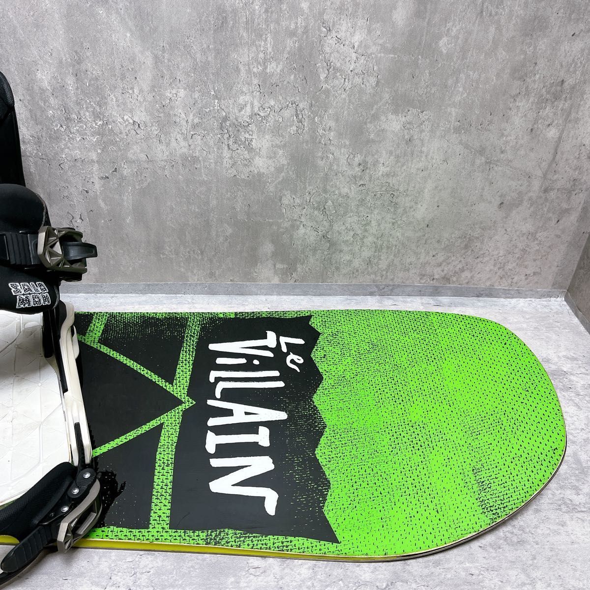 サロモン VILLAIN メンズスノーボードセット グラトリ 初心者 カッコ