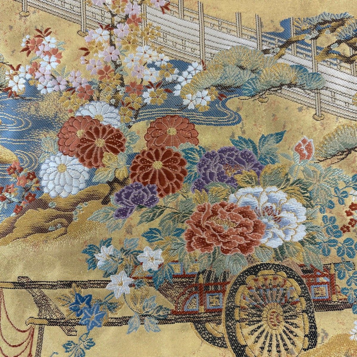 袋帯 名品 長嶋成織物 落款 瀞金錦 宮中花草文 本金箔 金糸 金色 六通