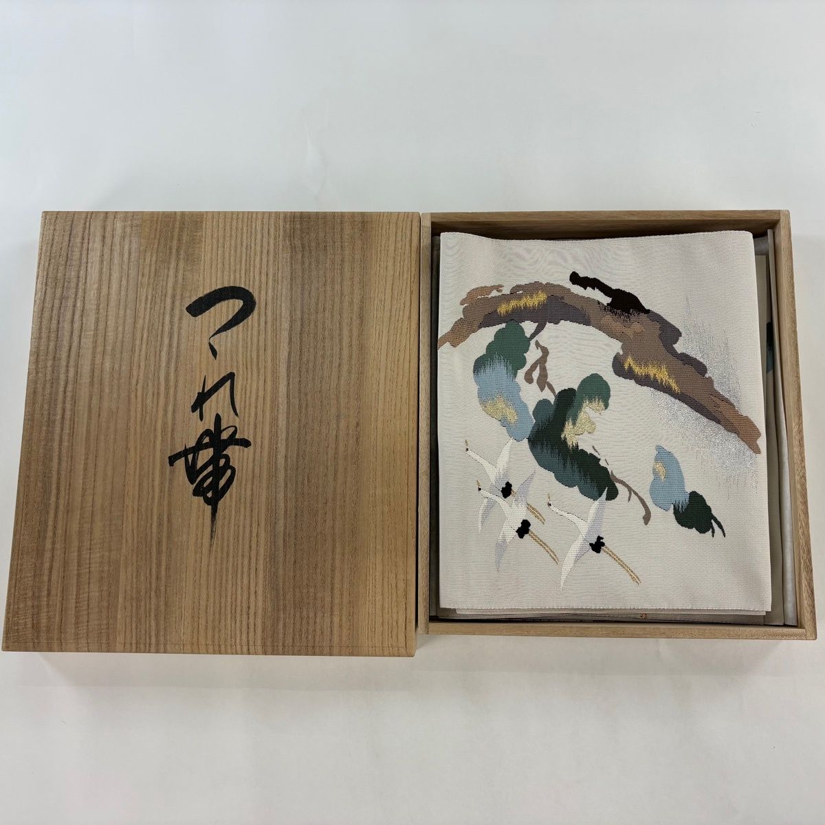 美品】 名古屋帯 名品 証紙 共箱付 八寸名古屋帯 松葉仕立て 松 鶴
