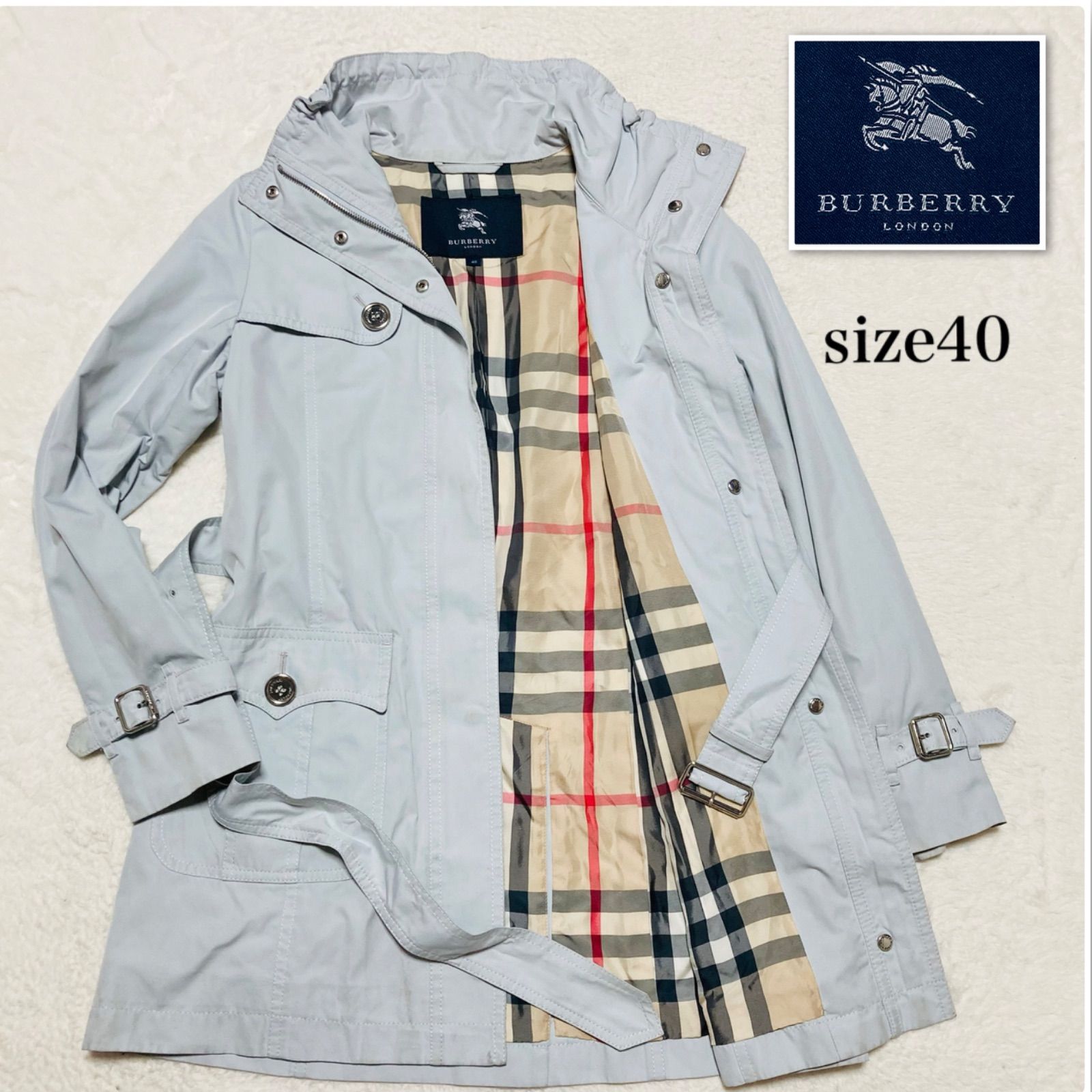 【バーバリーロンドン】ホワイト ベルト付きショートコート40 バーバリーロンドン】ホワイト ベルト付きショートコート40 burberry