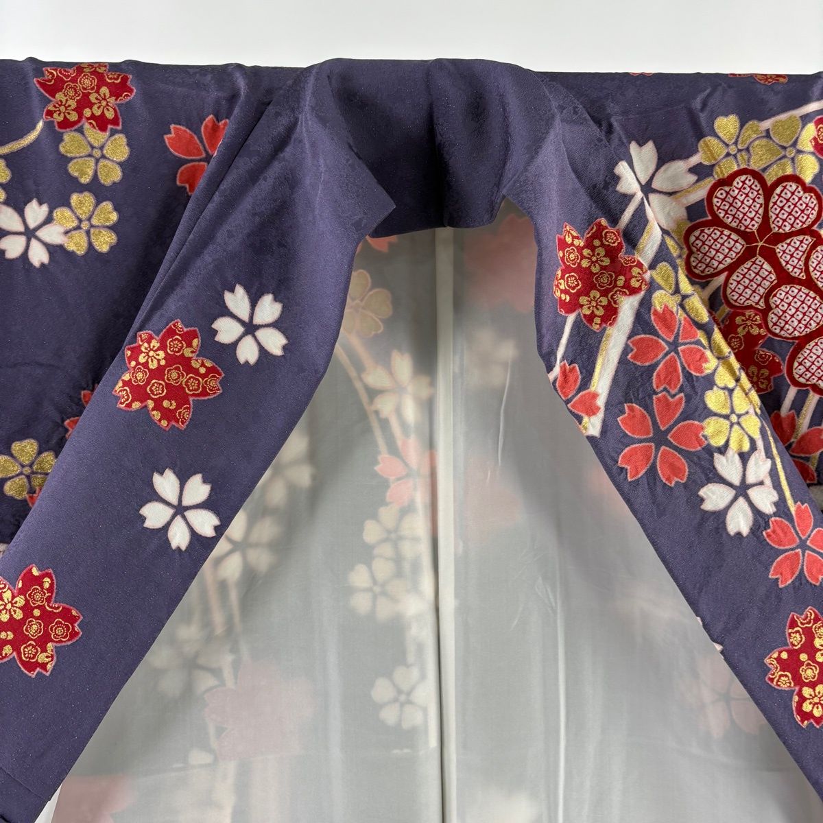 美品】 振袖 身丈170cm 裄丈69cm L 袷 桜 幾何学模様 銀通し 金彩 紫