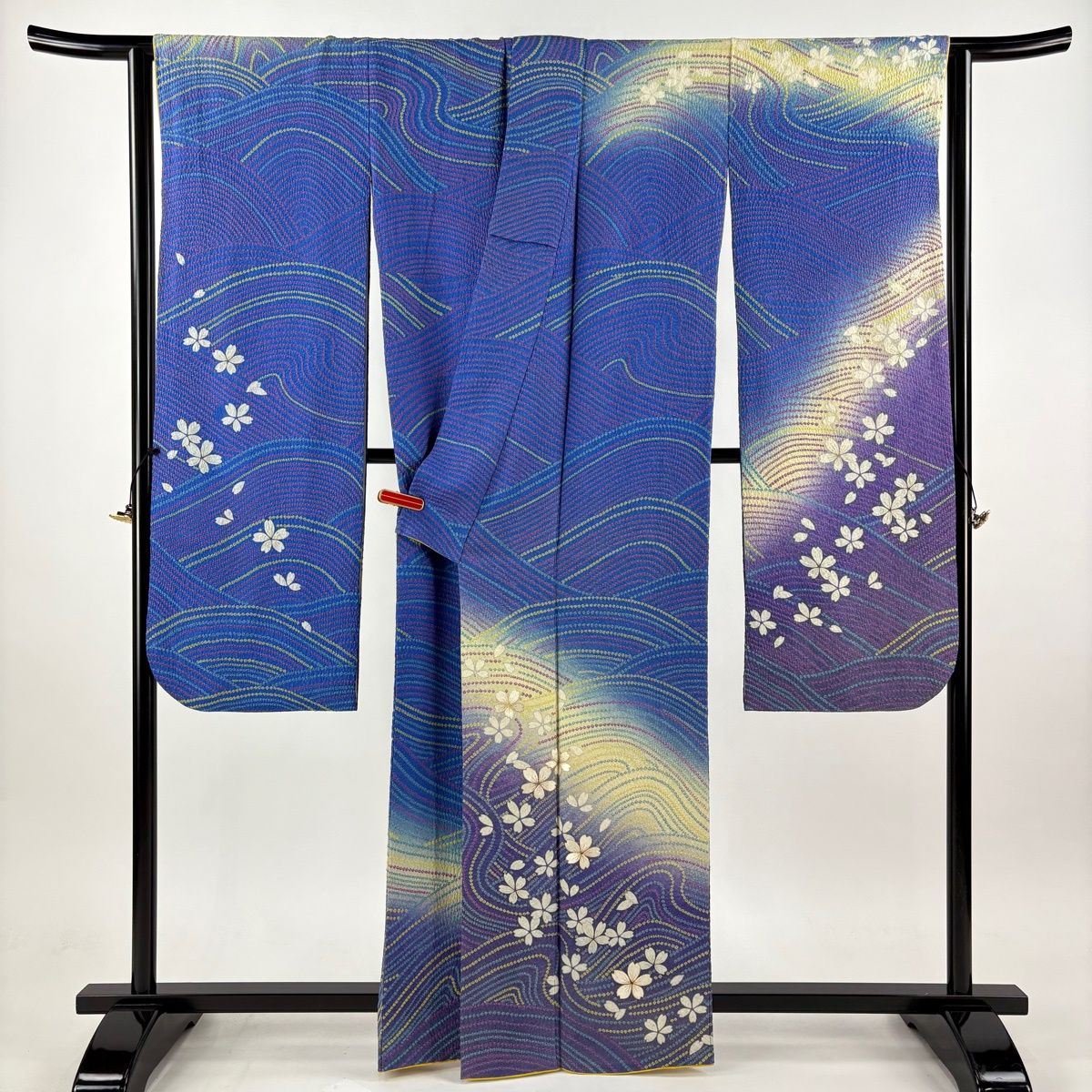 美品】 振袖 身丈161cm 裄丈67cm M 袷 鈴乃屋 桜 流水 銀通し 金糸 青