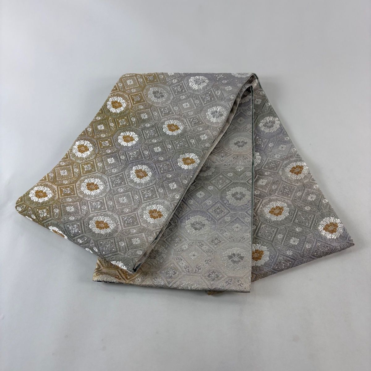 A 195袋帯　大太鼓 本金箔 金銀糸　松と花柄　正絹 美品着物 美品】 袋帯 逸品 羽田登喜男監修 落款 鴛鴦 花咲瑞鳥紋 金銀糸 箔