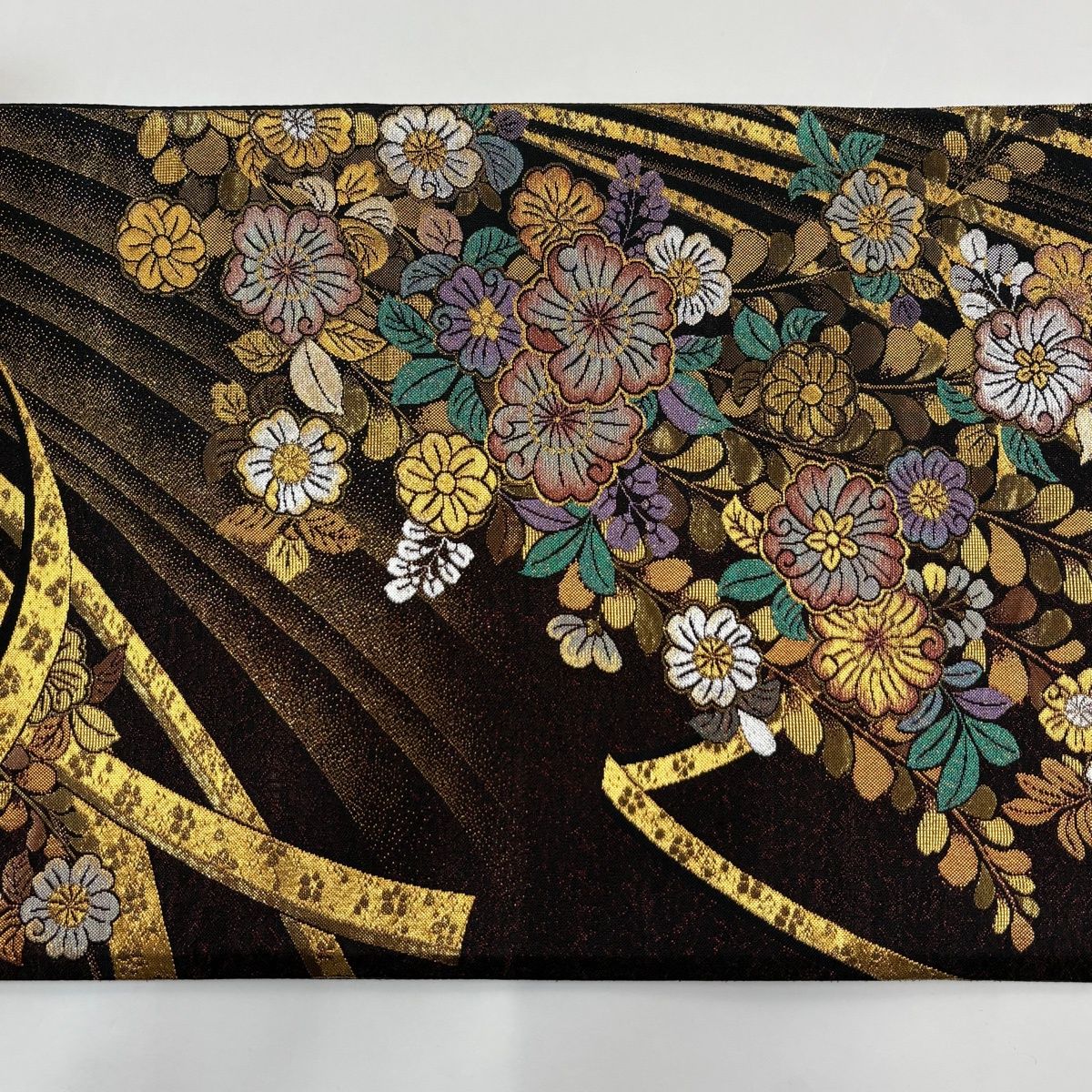 美品】 袋帯 秀品 桜 蔓帯 金銀糸 箔 赤黒 六通 正絹 【中古】 - メルカリ