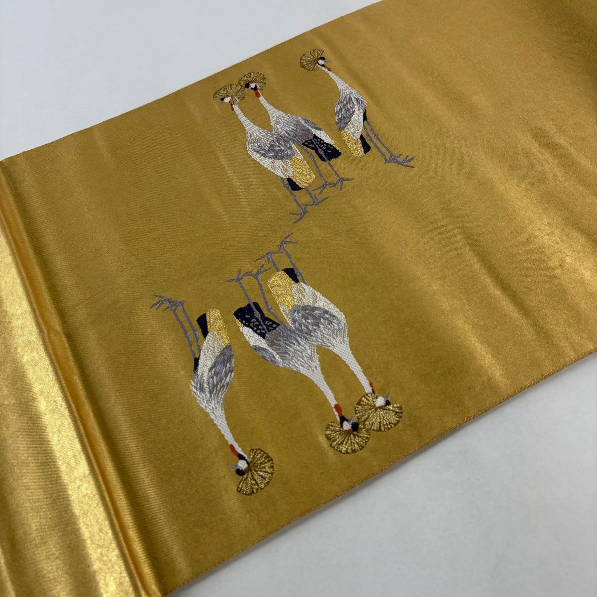 袋帯 美品 秀品 落款 上村松篁 関西仕立て 冠鶴 金糸 箔 金色 1222 袋帯 美品 秀品 落款 上村松篁 関西仕立て 冠鶴 金糸 箔 金色 1222