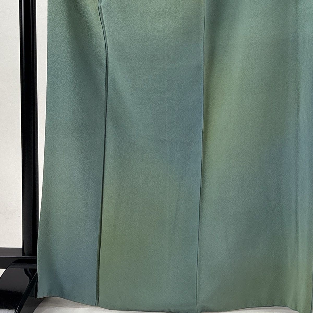 斉藤三才　小紋ミントグリーン 美品】 小紋 身丈169.5cm 裄丈69.5cm L 袷 斉藤三才 落款 ぼかし柄 薄