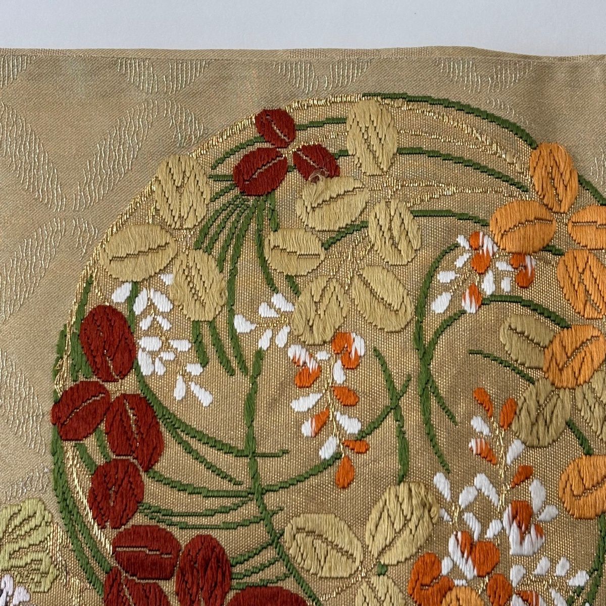 袋帯 秀品 花丸文 菊 金糸 唐織 金色 六通 正絹 【中古】 - メルカリ
