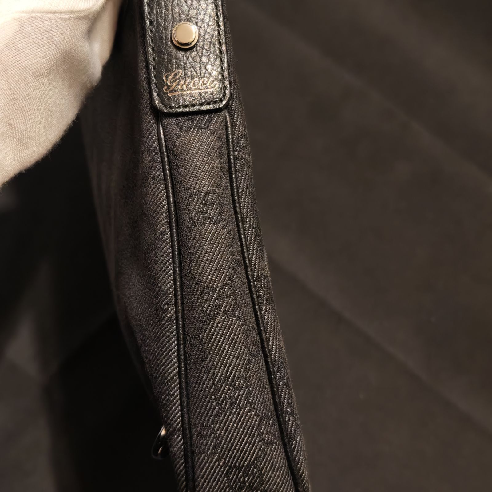 GUCCI 268637 GG キャンバス アビー レザー ボディバッグ 送料無料