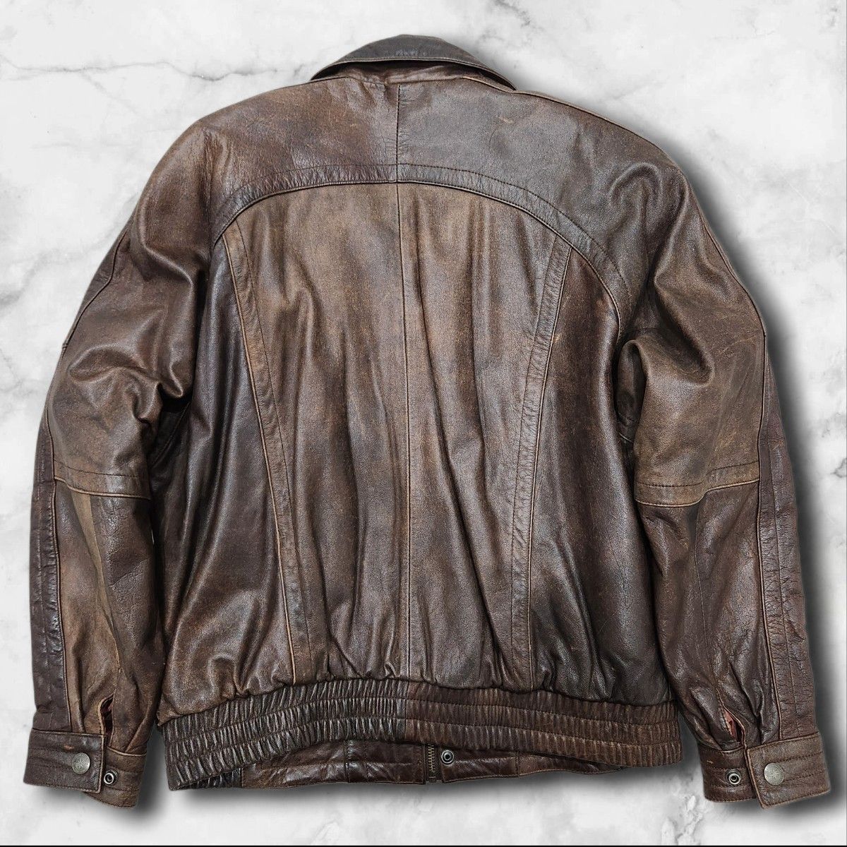 90s vintage A-2 フライトジャケット XL レザー 短丈 羊革 90s vintage】A-2 レザー フライトジャケット 本革 羊革 短丈 - メルカリ