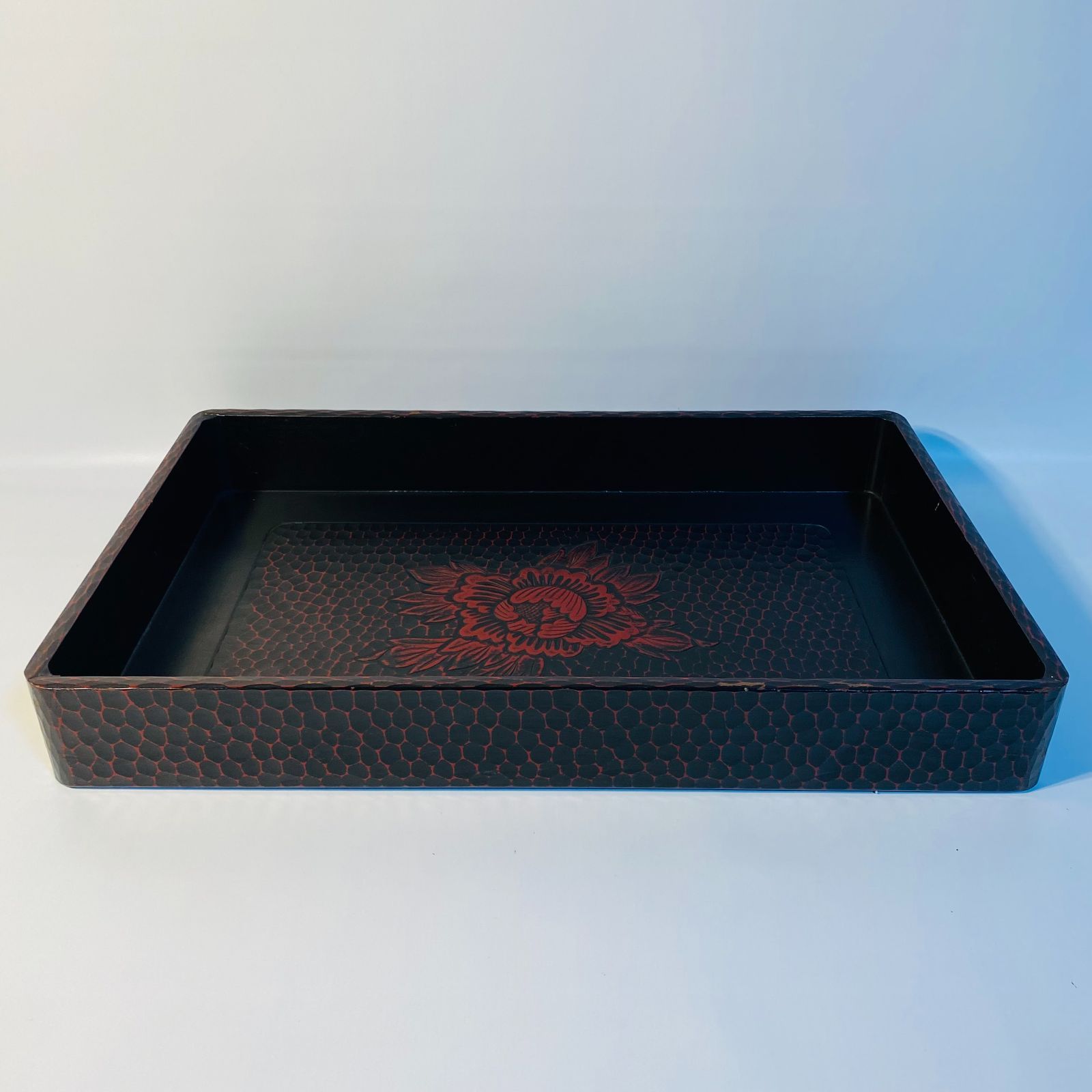 鎌倉彫 衣装盆 乱れ箱 W約57.5cm D36cm H約7.5cm 衣装箱 木製 工芸品