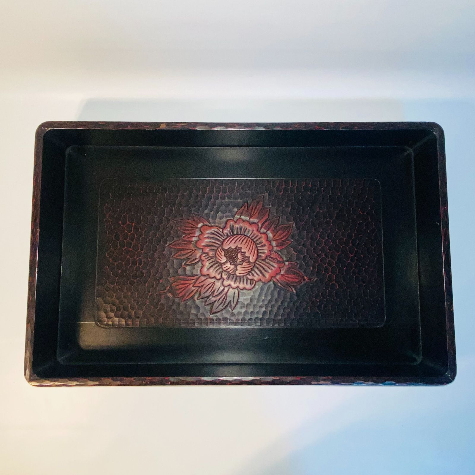 鎌倉彫 衣装盆 乱れ箱 W約57.5cm D36cm H約7.5cm 衣装箱 木製 工芸品