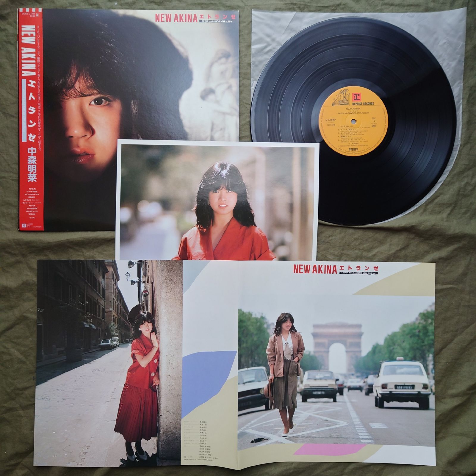美盤 良ジャケ 1983年 中森明菜LPレコード エトランゼ New Akina 帯付