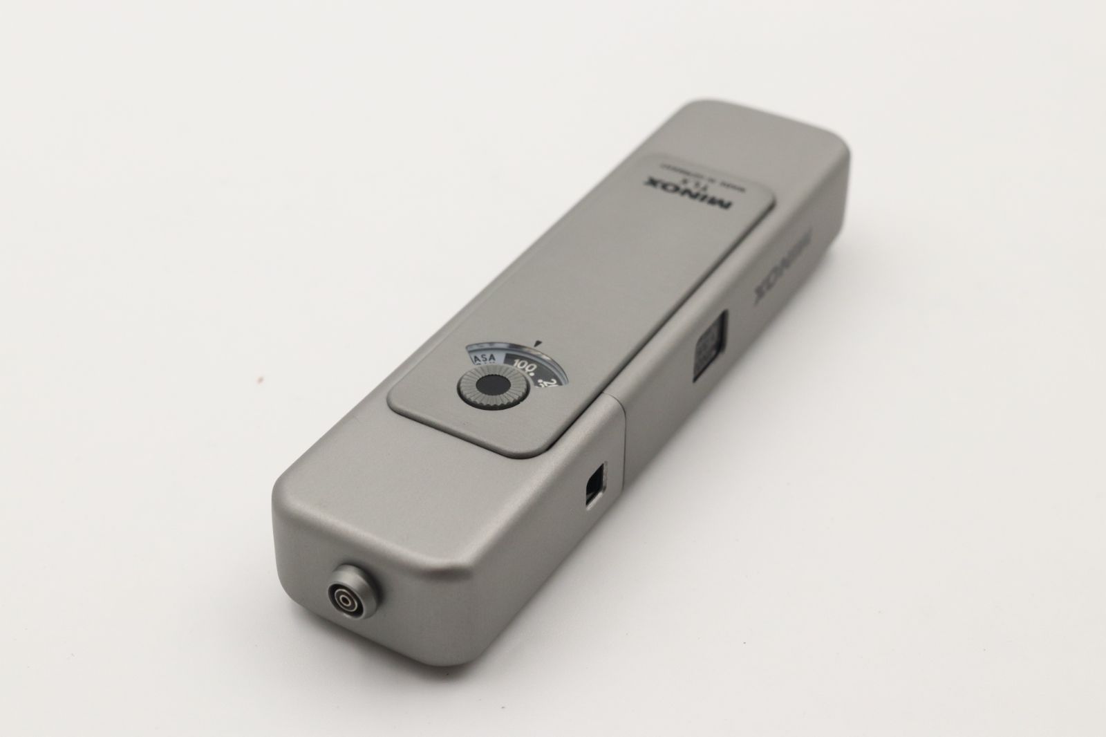 極上品☆ミノックス MINOX TLX 15mm f3.5 スパイカメラ コンパクト