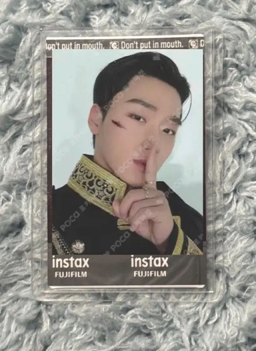 ATEEZ（エイティーズ・アチズ） チェサン（SAN・チェサン） サイン