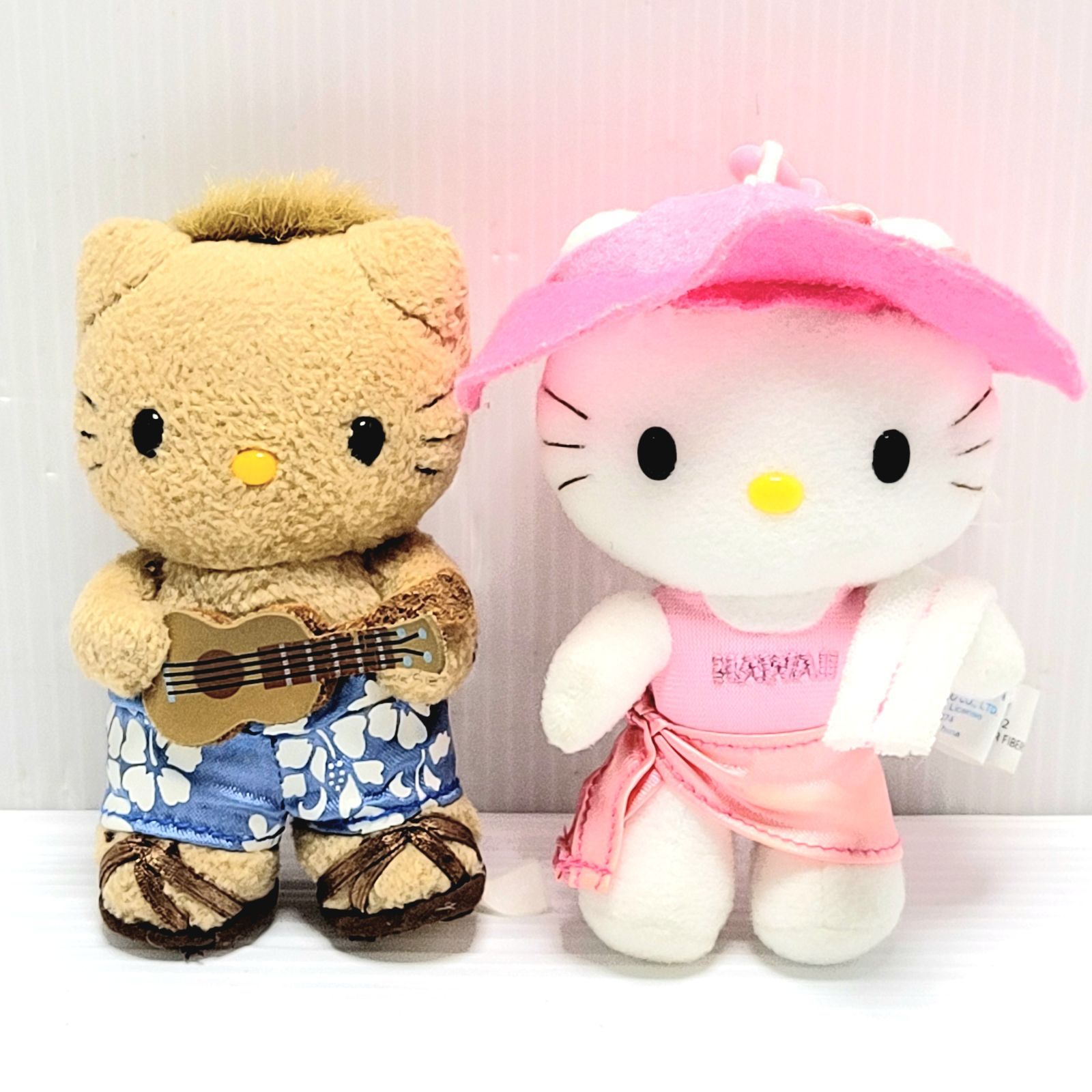 品 サンリオ ハローキティ ハワイアン ダニエル キーホルダー ぬいぐるみ 2体