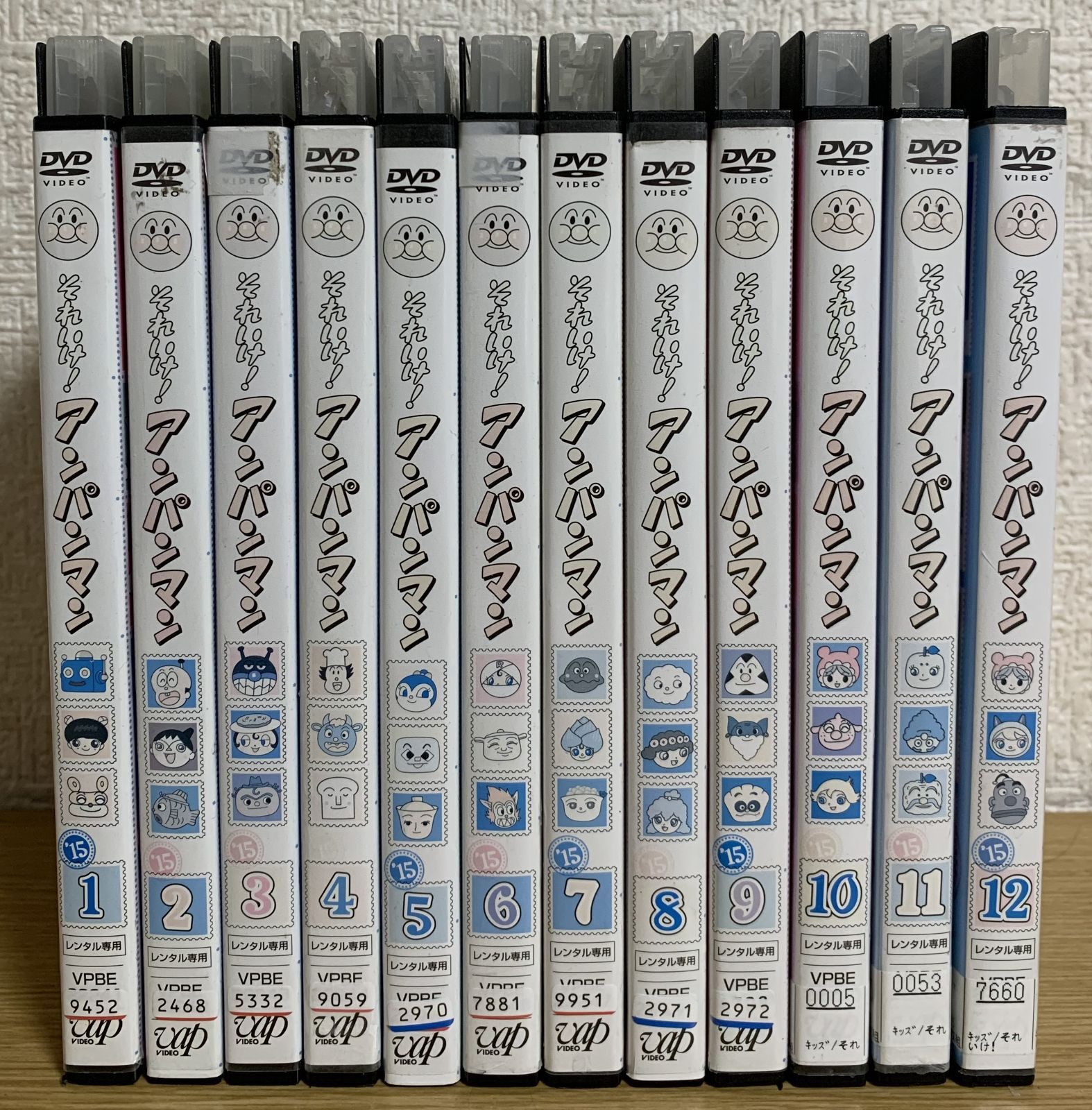 それいけ!アンパンマン '15 DVD全巻セット - メルカリ
