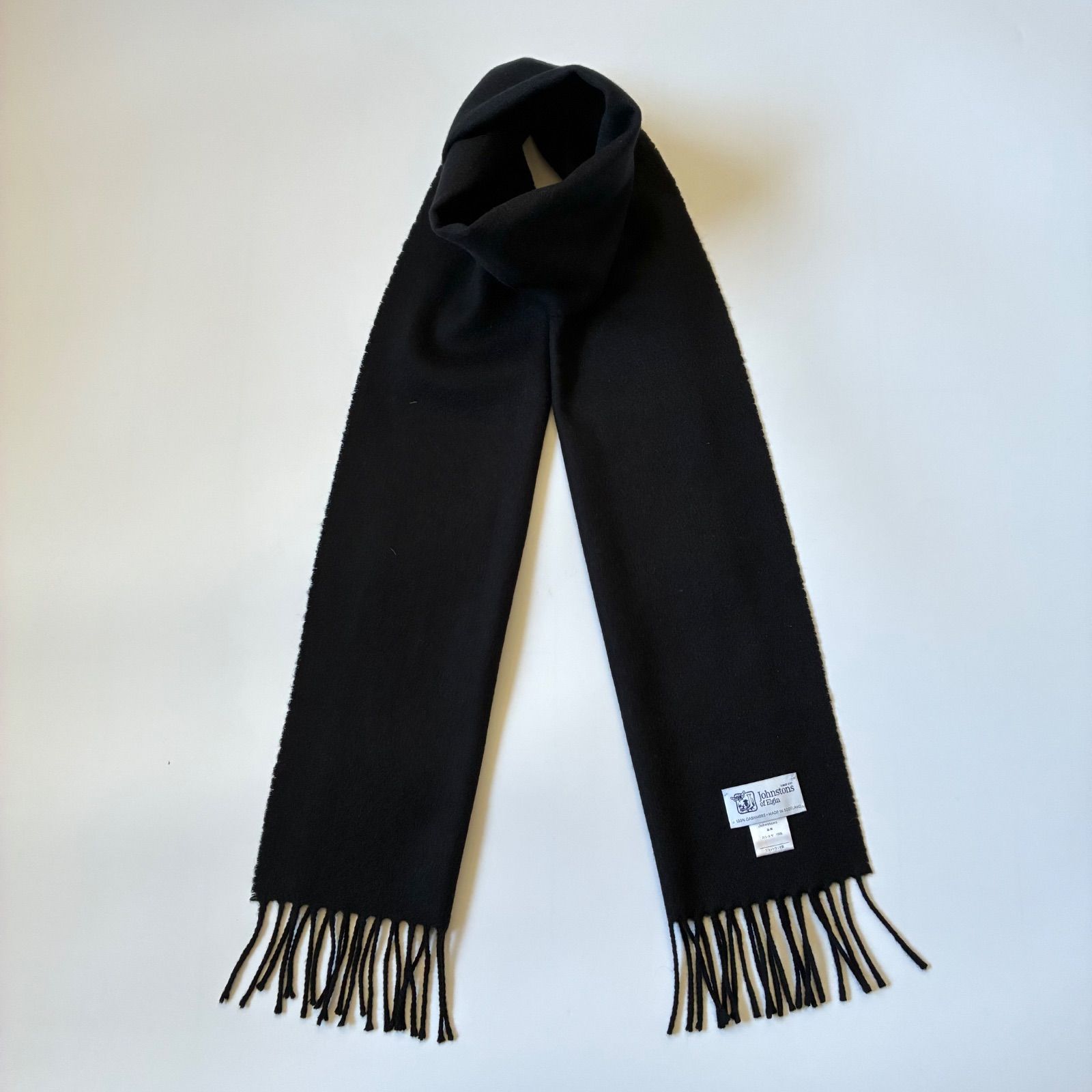 Johnstons of Elgin / カシミヤ100% ソリッドマフラー - メルカリ