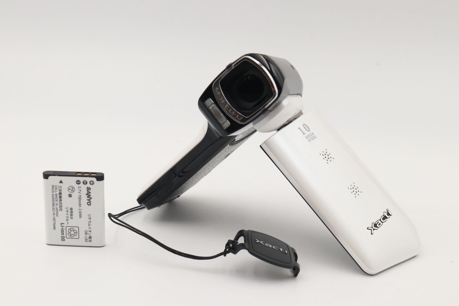 極上品☆SANYO サンヨー Xacti ザクティ DMX-CG11 ホワイト ###15989