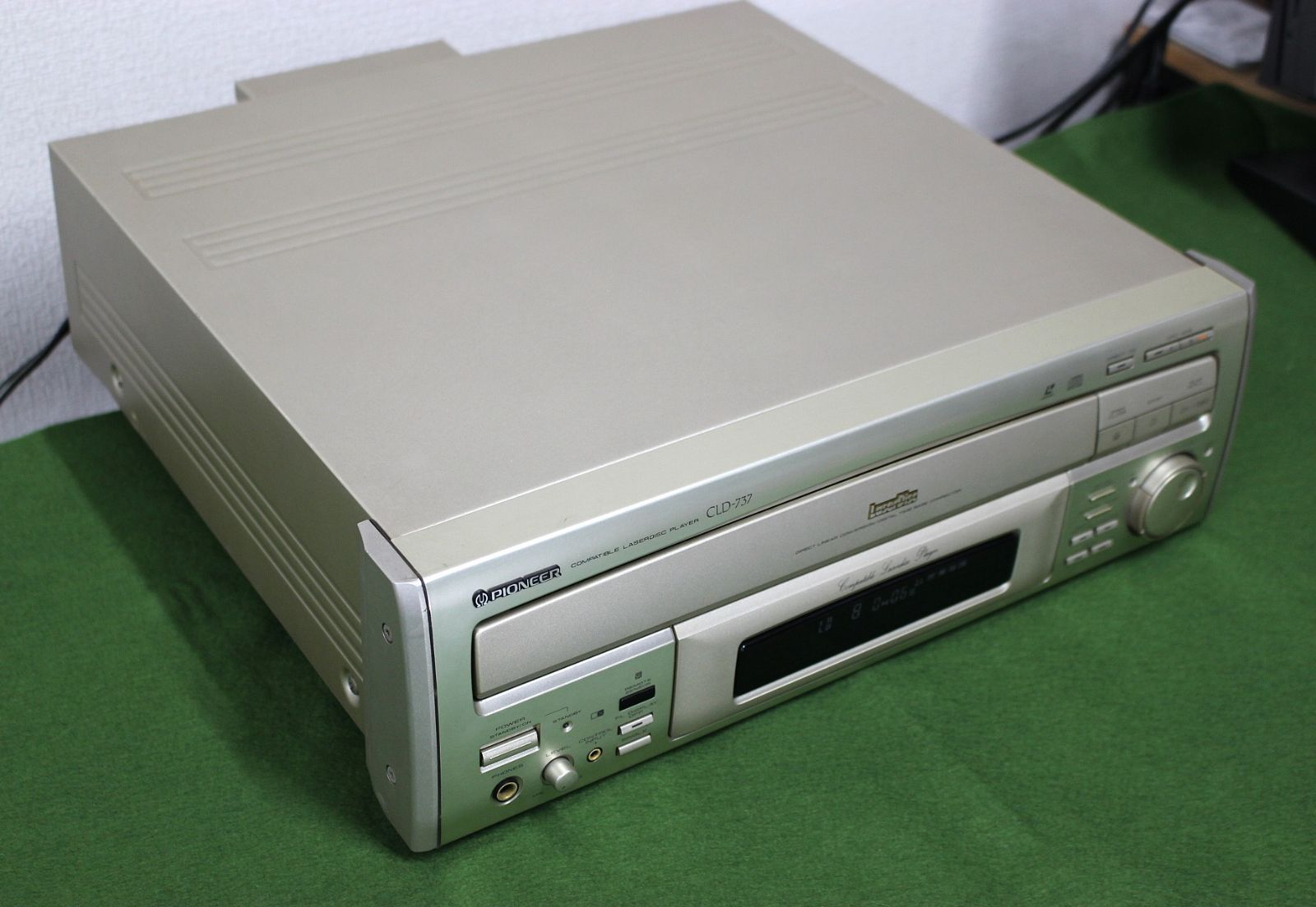 PIONNER CD/LDコンパチブルレーザーディスクプレーヤーCLD-737 - メルカリ