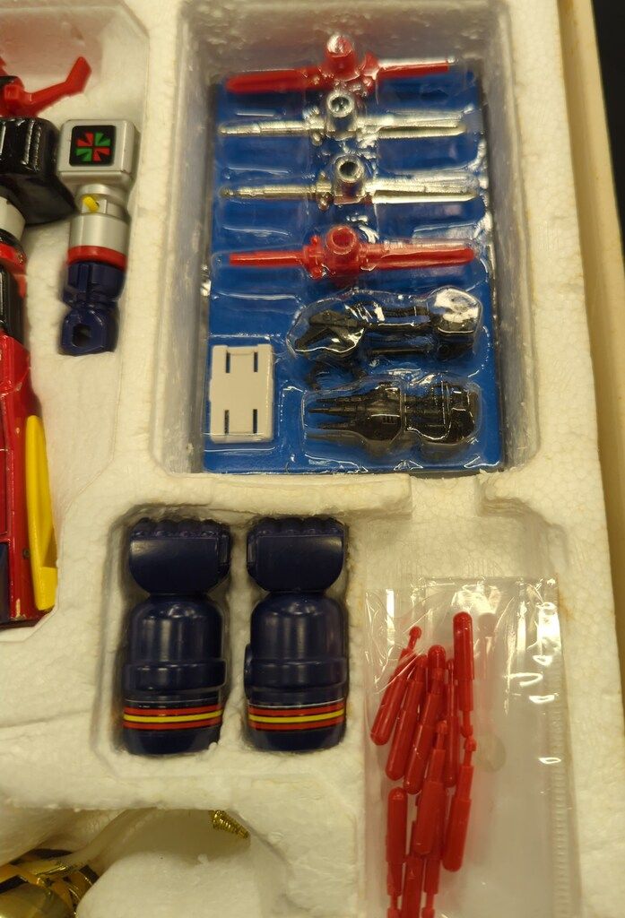  ポピー 超合金|未来ロボダルタニアス 未来合体ダルタニアス後期 赤盾|箱黒バック|内蓋数字白 その他 キャラクター玩具